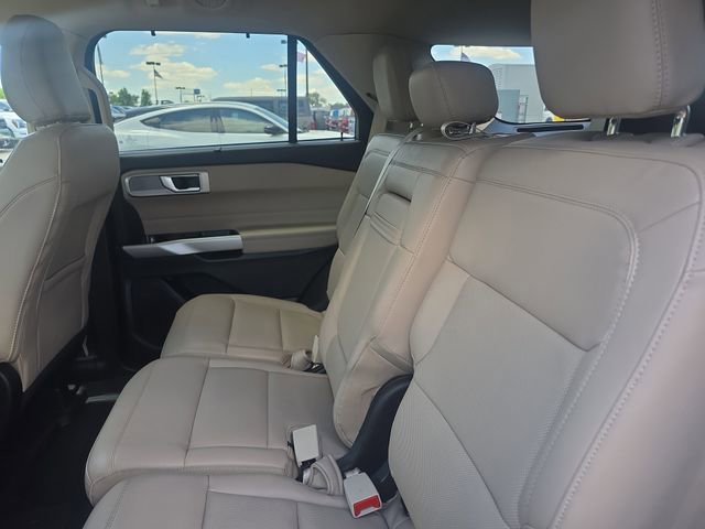 Certified 2023 Ford Explorer Limited w/ Equipment Group 301A AWD/4WD image 28