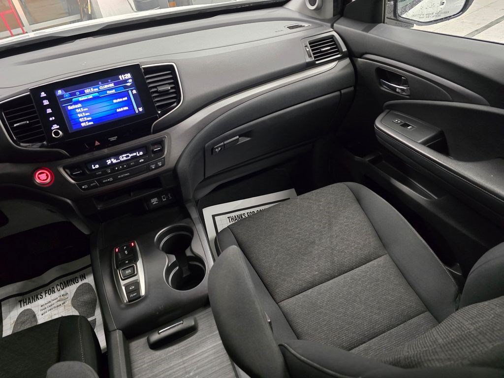 Used 2023 Honda Ridgeline Sport image 36