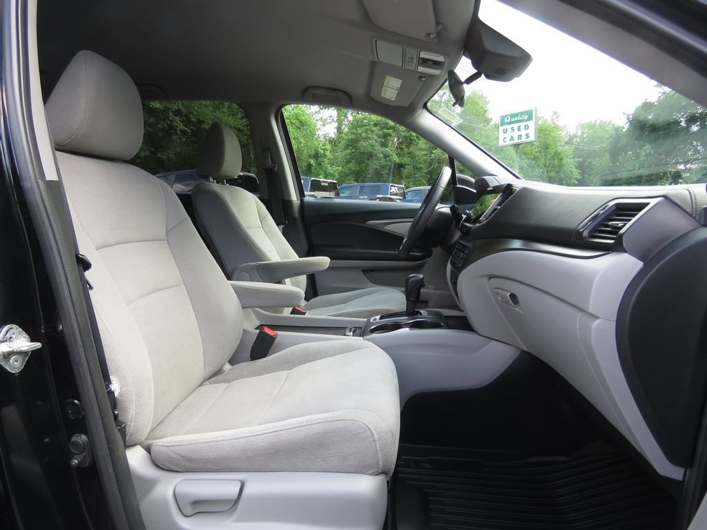 Used 2019 Honda Pilot EX image 13