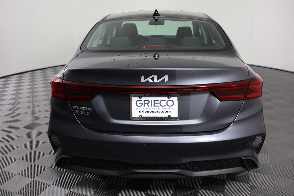 Used 2023 Kia Forte LXS FWD image 7