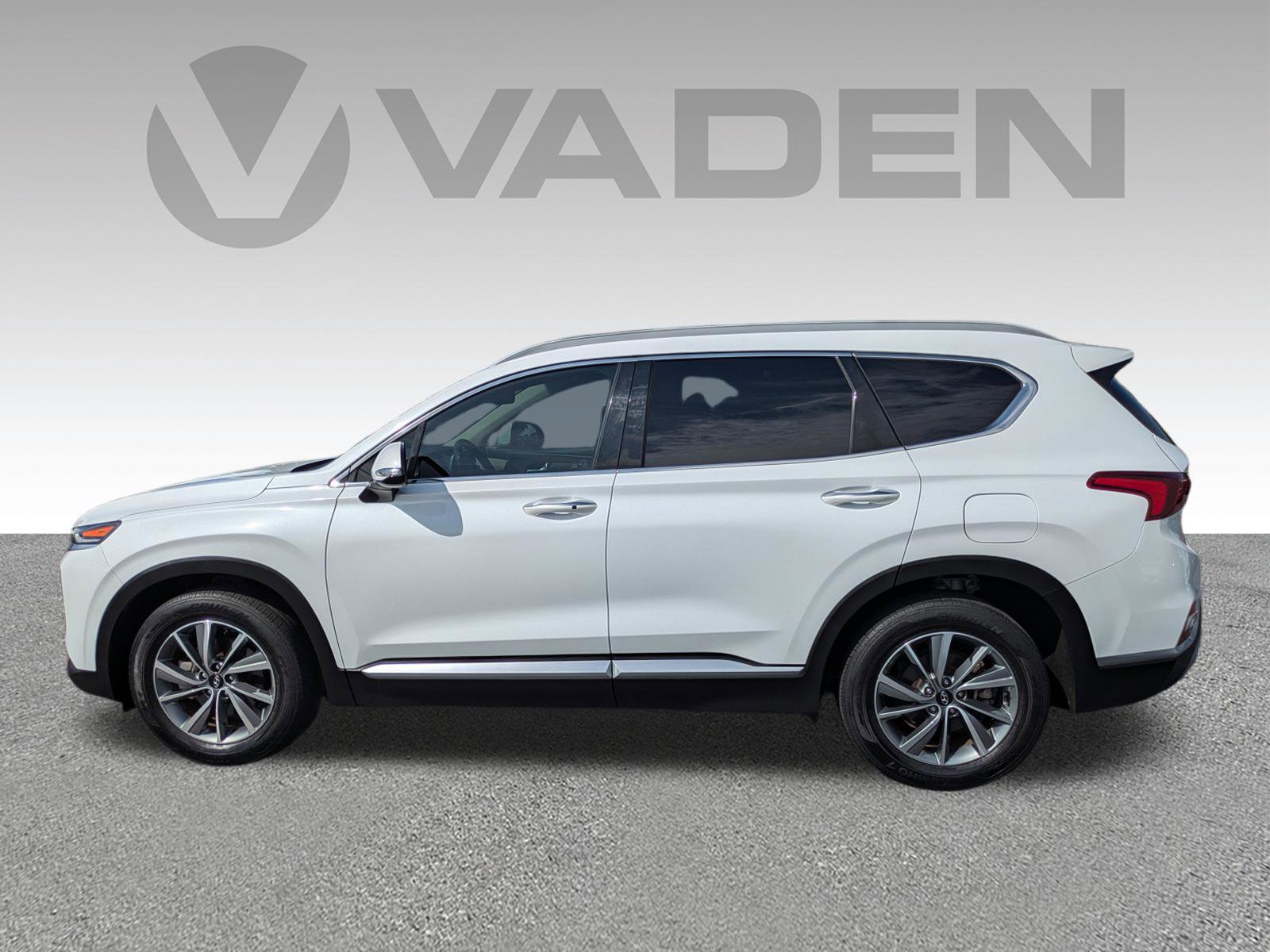 Used 2019 Hyundai Santa Fe Limited image 30