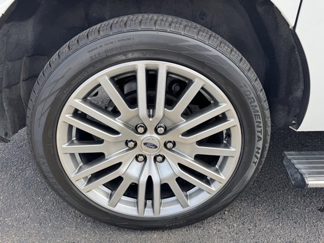 Used 2023 Ford Expedition Max Limited image 10