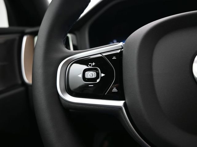 New 2026 Volvo XC60 B5 Plus w/ Protection Package Premier image 26