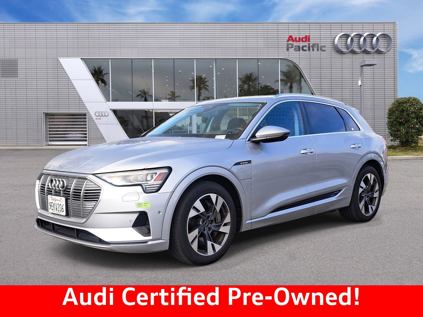 Certified 2023 Audi e-tron Premium Plus w/ Premium Plus Package
