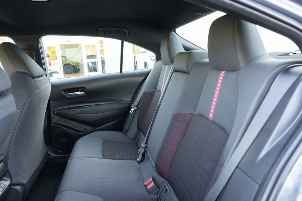 Used 2026 Toyota Corolla SE w/ SE Package FWD image 24