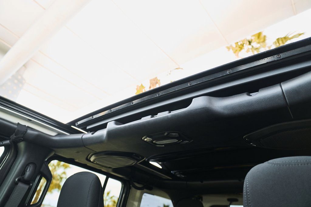 Used 2021 Jeep Wrangler Unlimited Rubicon image 55