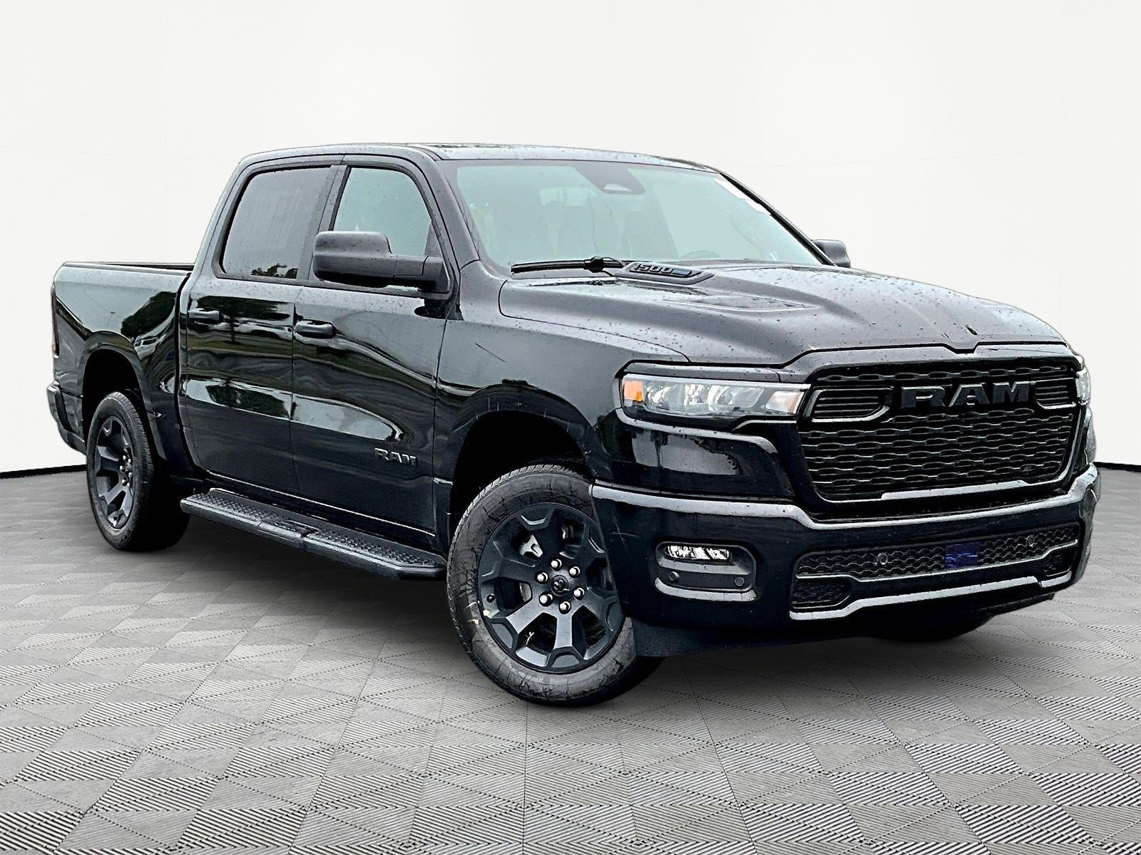 New 2026 RAM 1500 Express AWD/4WD image 3
