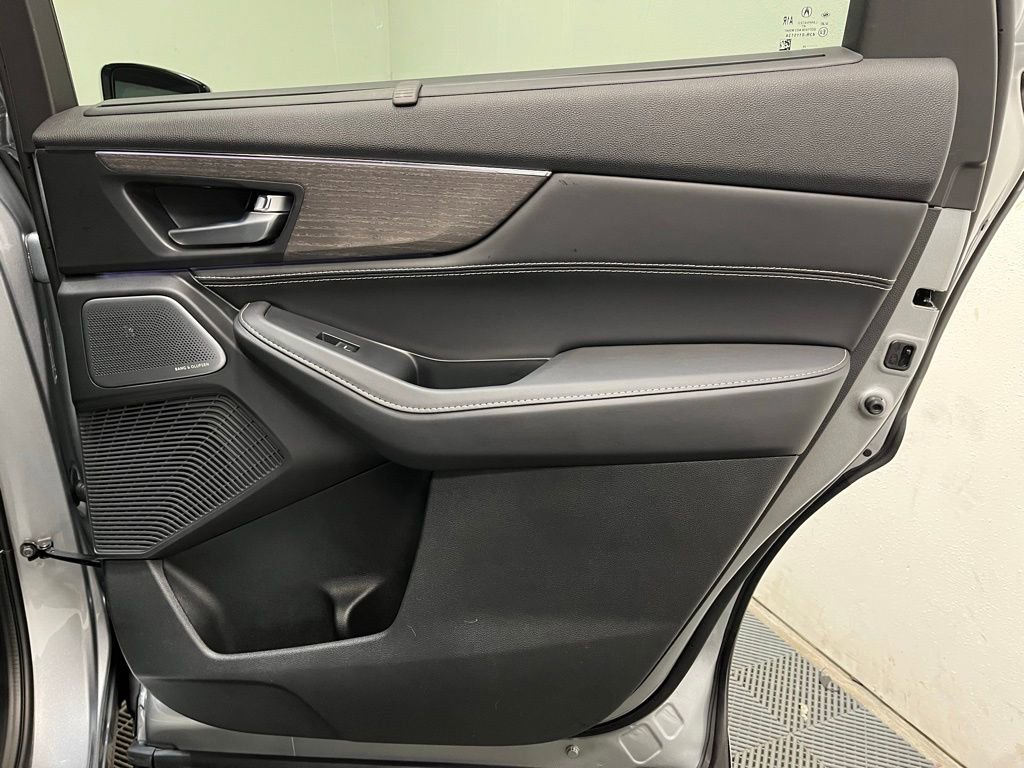 New 2026 Acura MDX SH-AWD w/ Advance Package image 18
