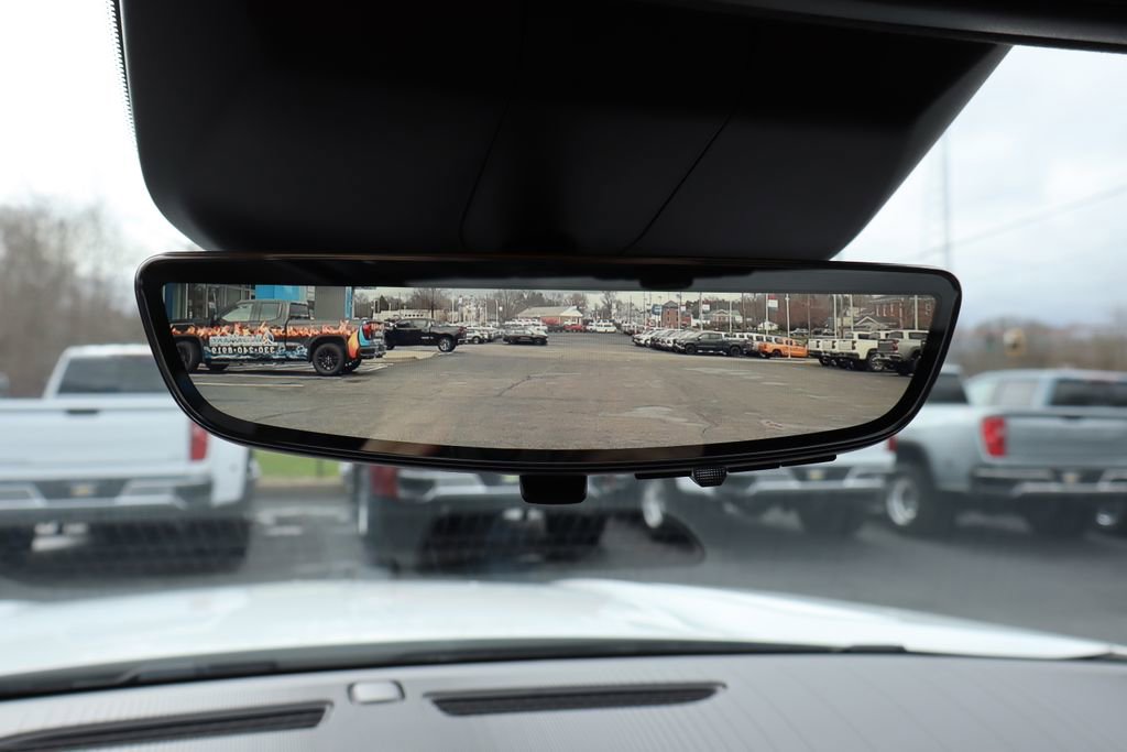 Used 2024 Cadillac Escalade Sport Platinum w/ LPO, ONYX Package image 21