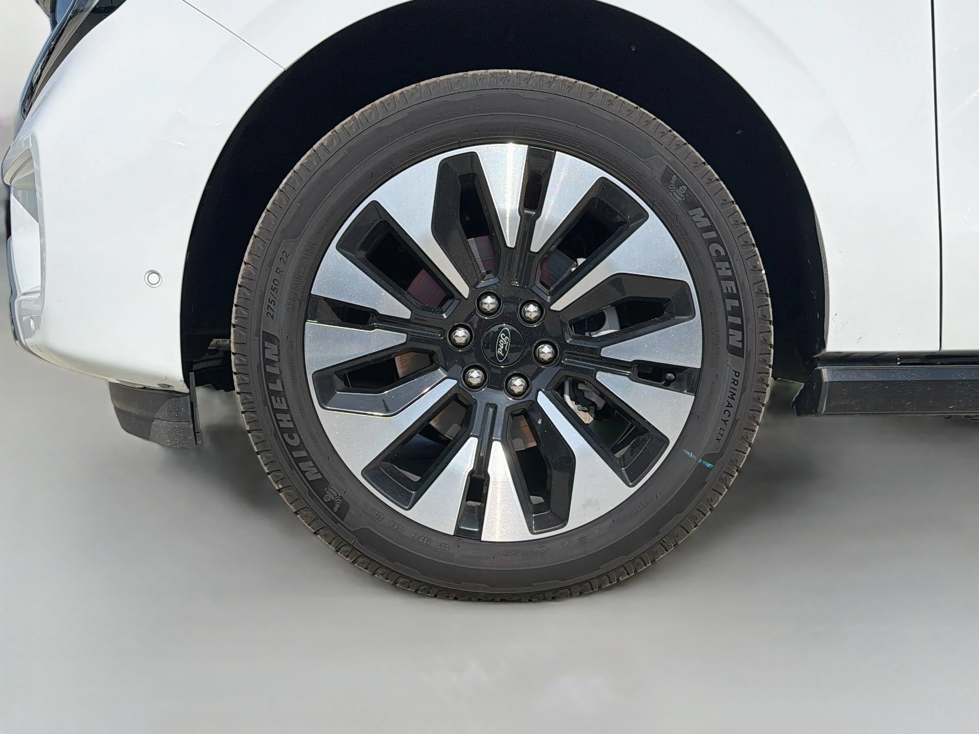 Certified 2025 Ford Expedition Max Platinum w/ Driver's Package AWD/4WD image 36