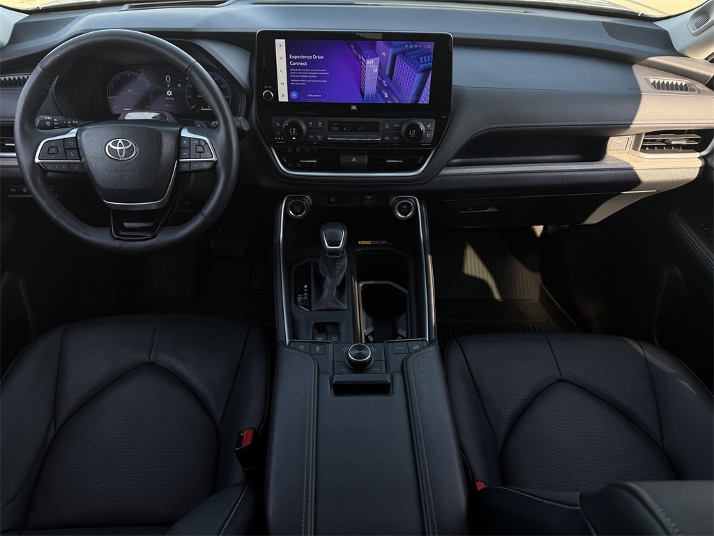 Used 2024 Toyota Grand Highlander Platinum image 12