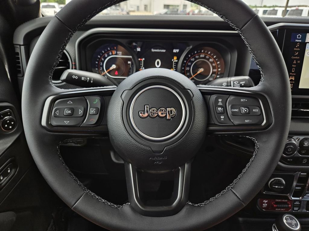 New 2025 Jeep Gladiator Rubicon image 8