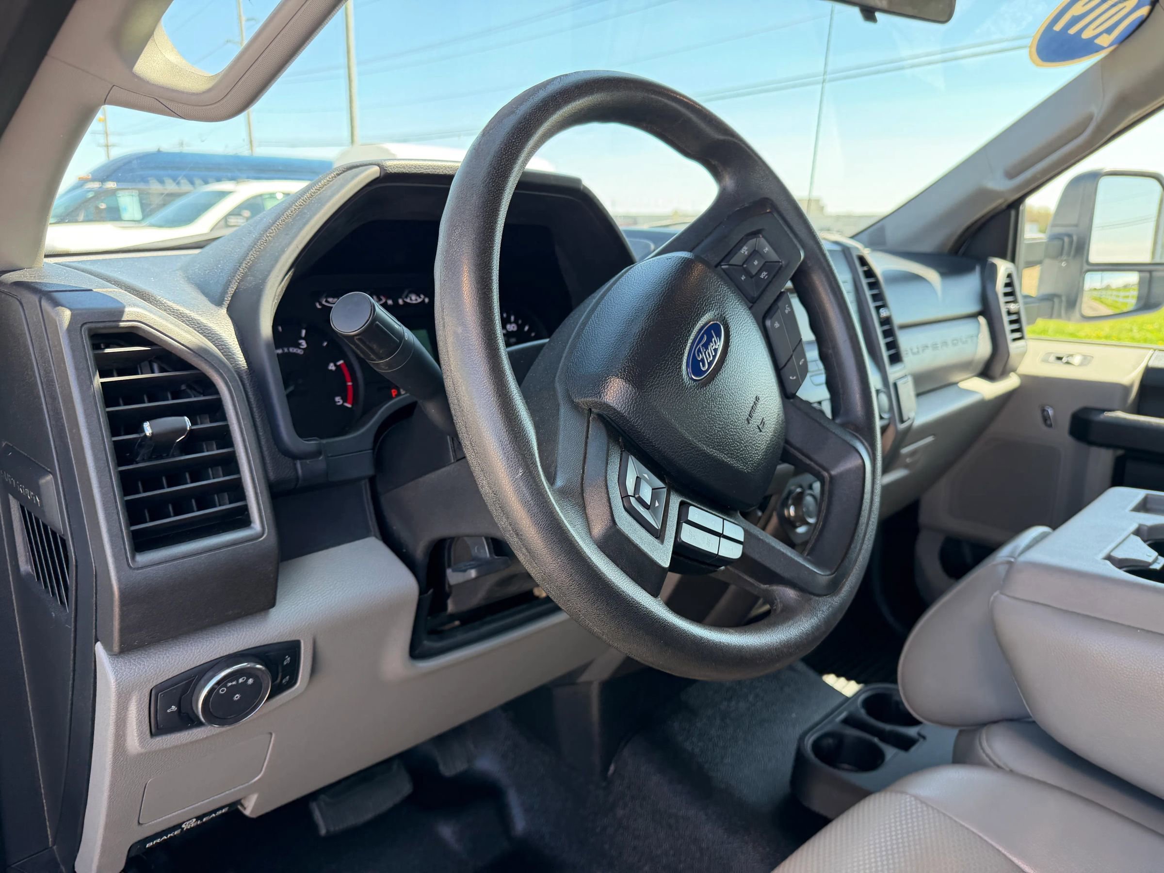 Used 2019 Ford F450 XL w/ XL Value Package image 17