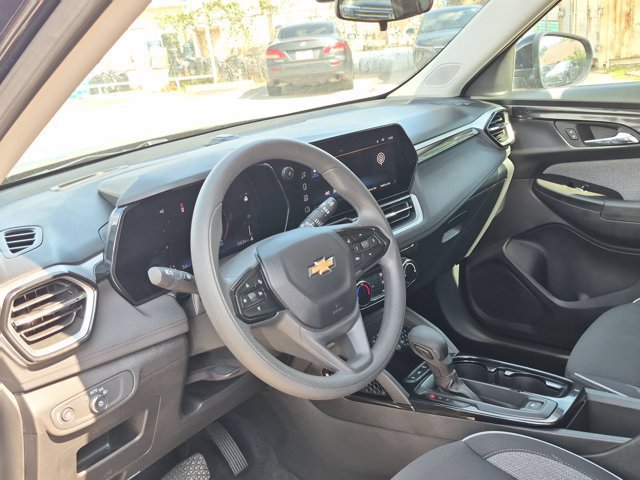 Used 2026 Chevrolet TrailBlazer LT FWD image 15