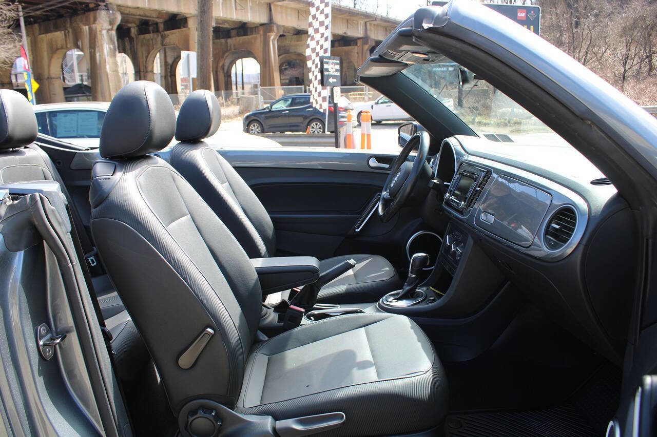 Used 2014 Volkswagen Beetle 1.8T image 34