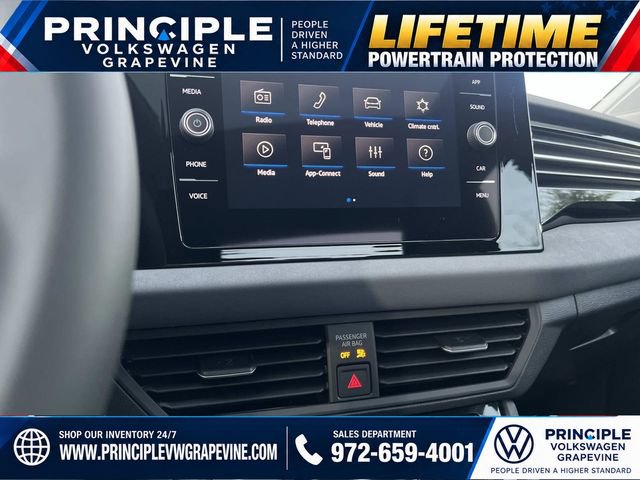 New 2026 Volkswagen Jetta SE FWD image 18