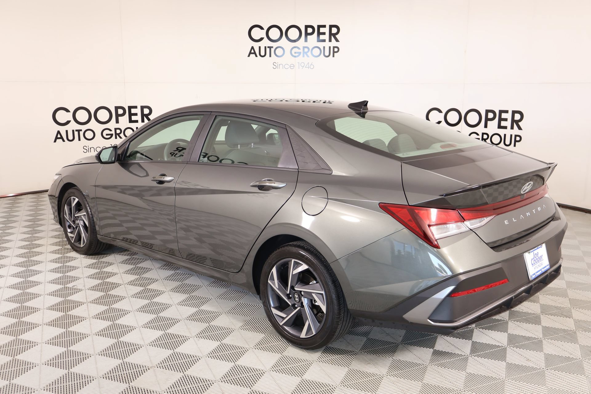 Certified 2025 Hyundai Elantra Sport FWD image 21