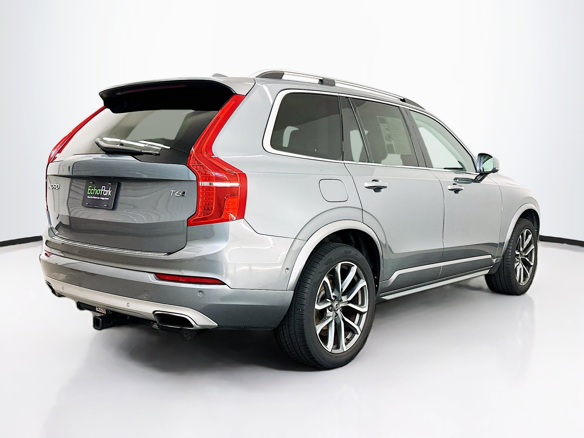 Used 2017 Volvo XC90 T6 Momentum w/ Vision Package AWD/4WD image 9
