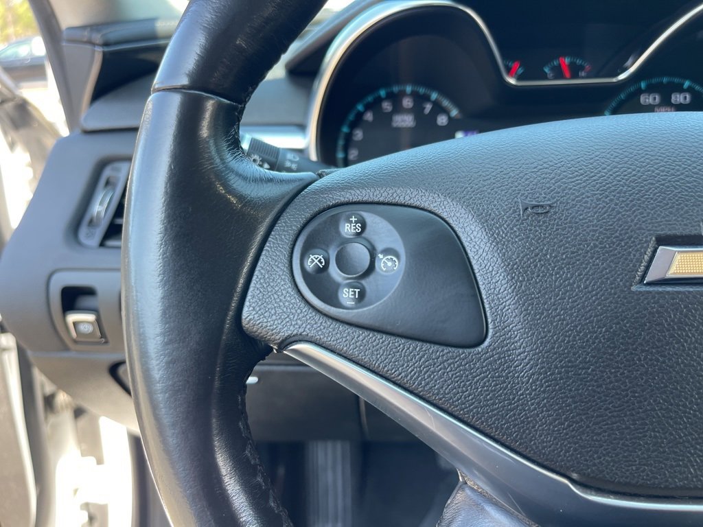 Used 2020 Chevrolet Impala LT image 22