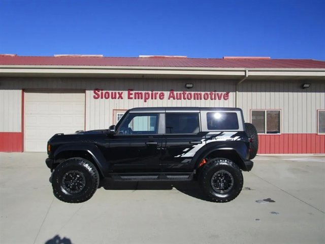 Used 2023 Ford Bronco Raptor image 2