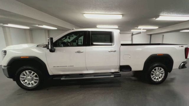 Certified 2024 GMC Sierra 2500 SLT w/ SLT Premium Package AWD/4WD image 5