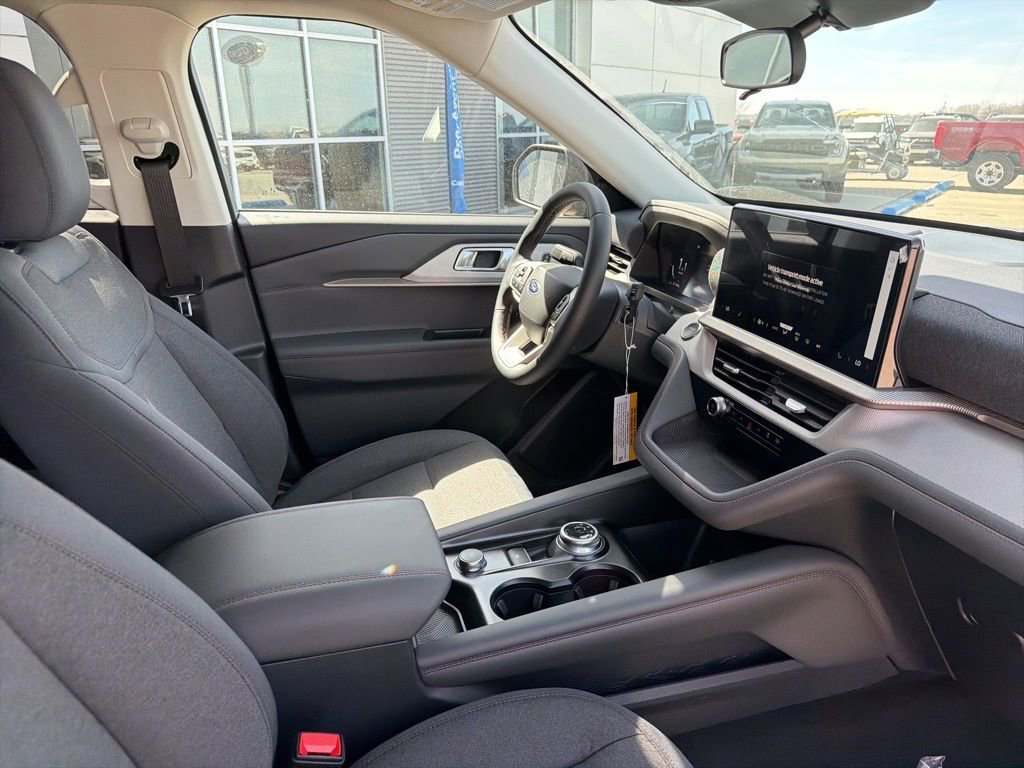 New 2026 Ford Explorer Active AWD/4WD image 27
