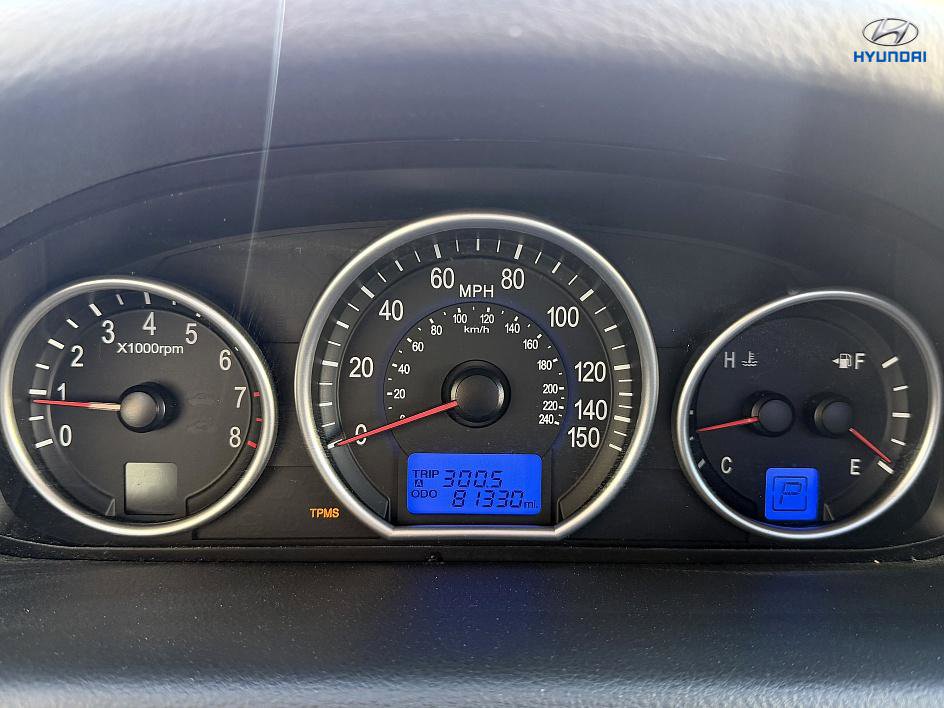 Used 2011 Hyundai Veracruz Limited w/ Navigation Pkg 3 image 25