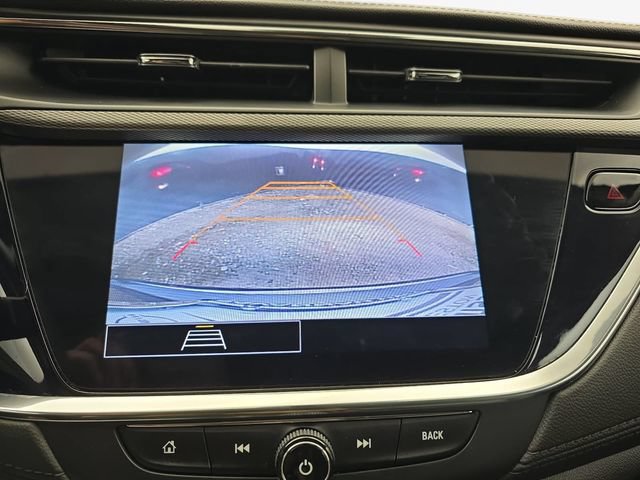 Used 2023 Buick Encore GX Essence w/ Experience Buick Package FWD image 23