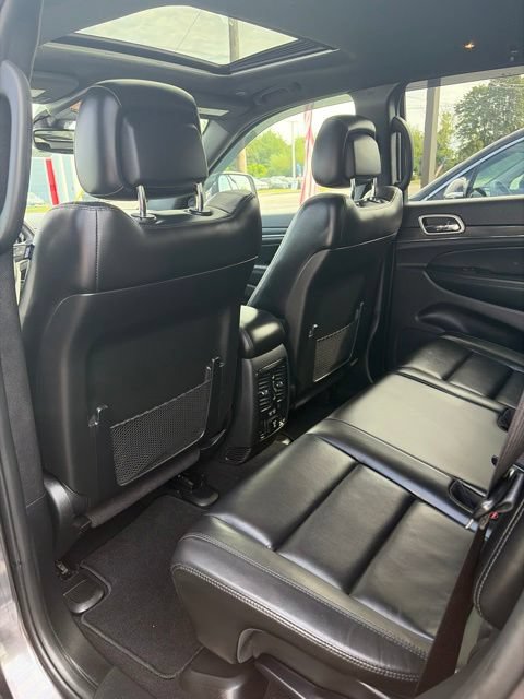Used 2021 Jeep Grand Cherokee Limited w/ Trailer Tow Group IV AWD/4WD image 11