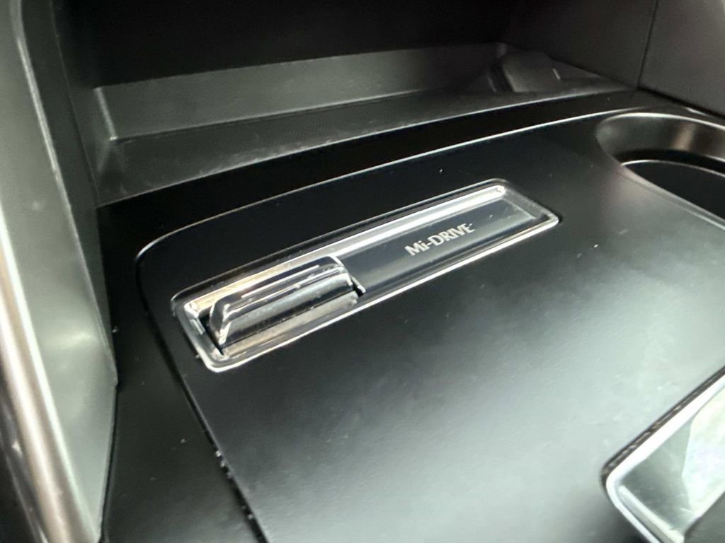 Certified 2025 MAZDA CX-90 3.3 Turbo w/ Select Package image 36