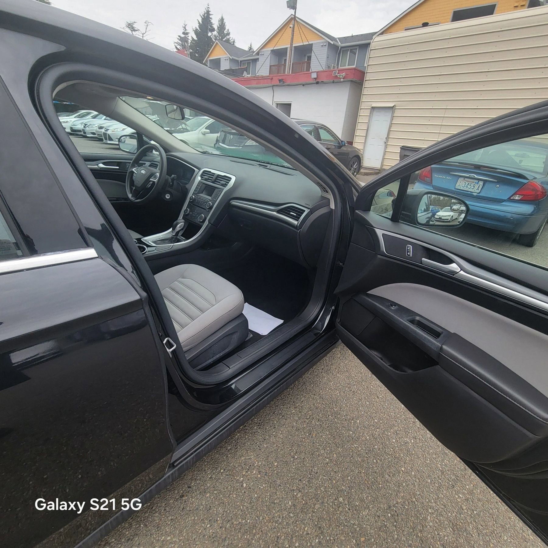 Used 2014 Ford Fusion S image 16