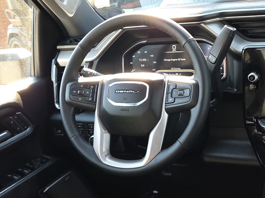 Used 2025 GMC Sierra 3500 Denali w/ Denali Reserve Package image 14