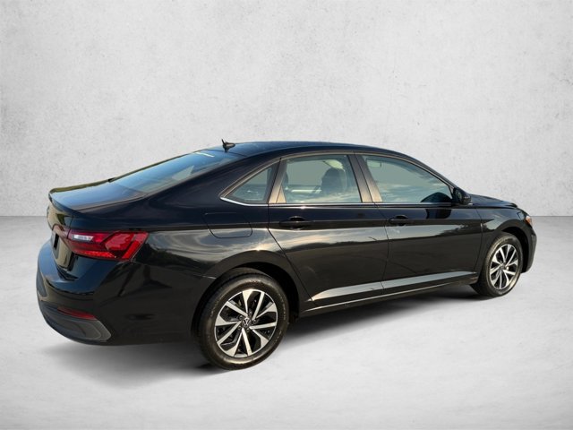 Used 2024 Volkswagen Jetta S FWD image 5