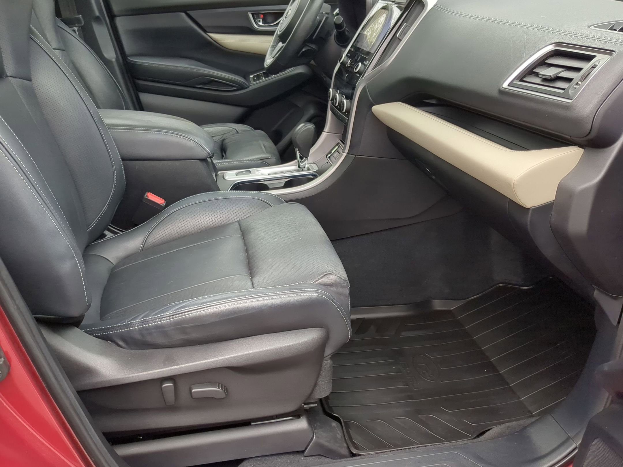 Used 2020 Subaru Ascent Limited w/ Technology Package image 25