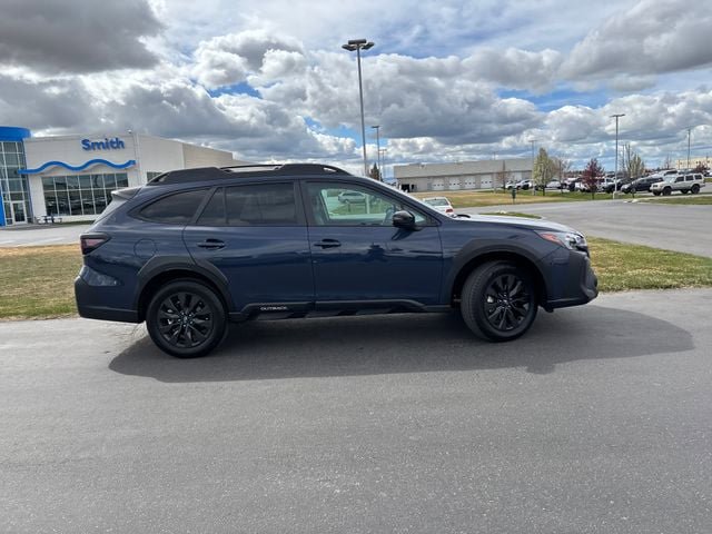 Used 2024 Subaru Outback Onyx Edition XT AWD/4WD image 2