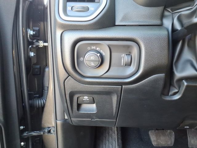 Used 2025 RAM 1500 Tradesman AWD/4WD image 16