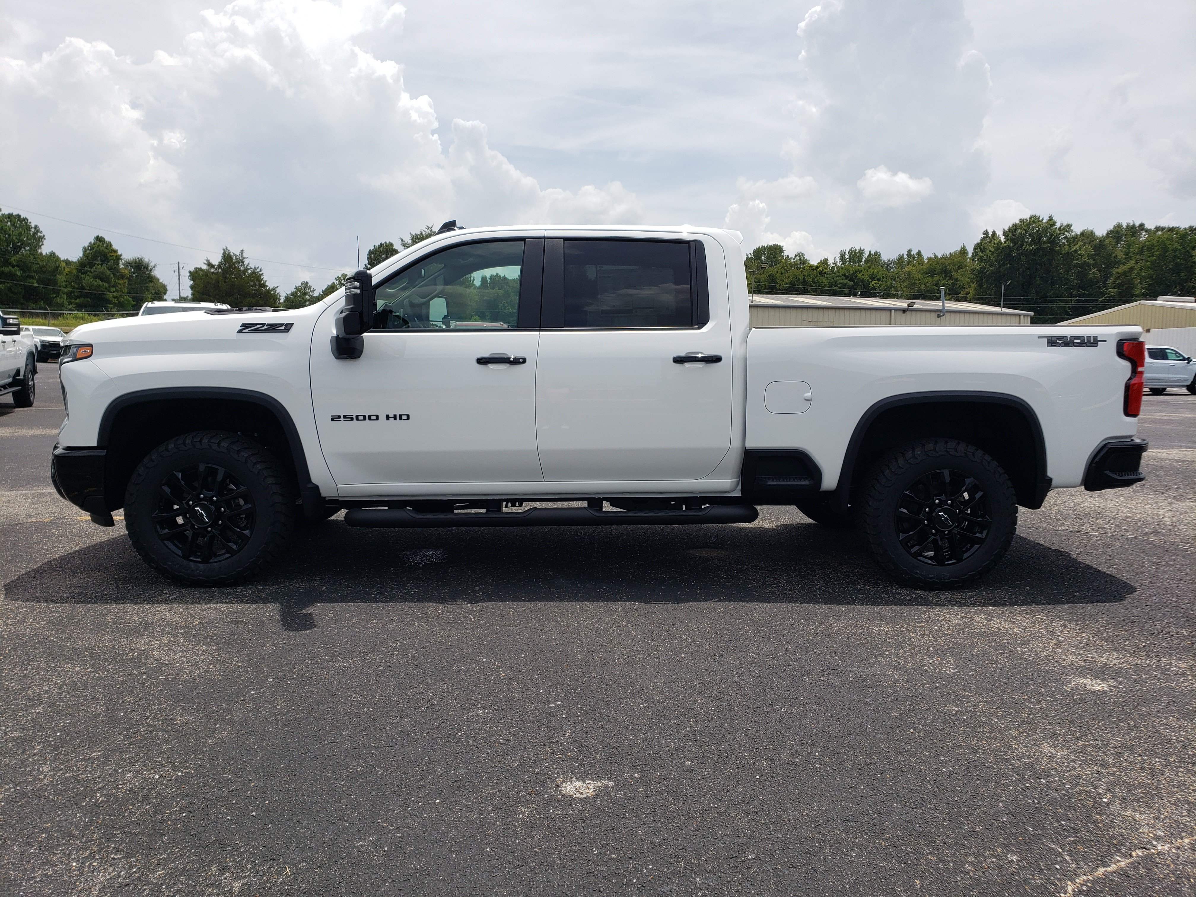 New 2026 Chevrolet Silverado 2500 LT w/ Trail Boss Package AWD/4WD image 6