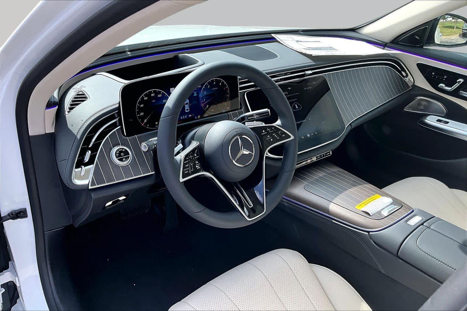 New 2026 Mercedes-Benz E 450 4MATIC Sedan image 9