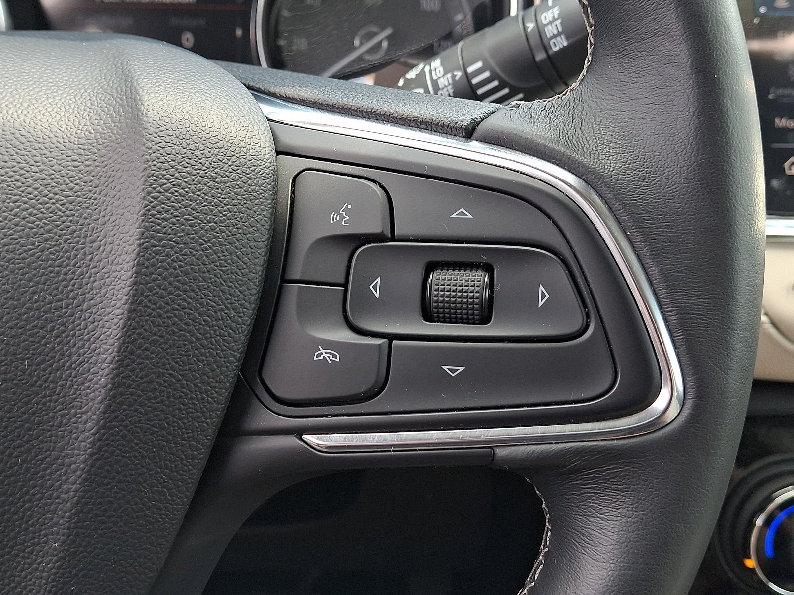 Used 2023 Buick Encore GX Preferred FWD image 21