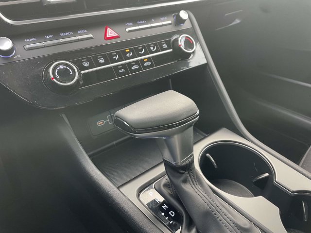 Certified 2025 Hyundai Sonata SE FWD image 33