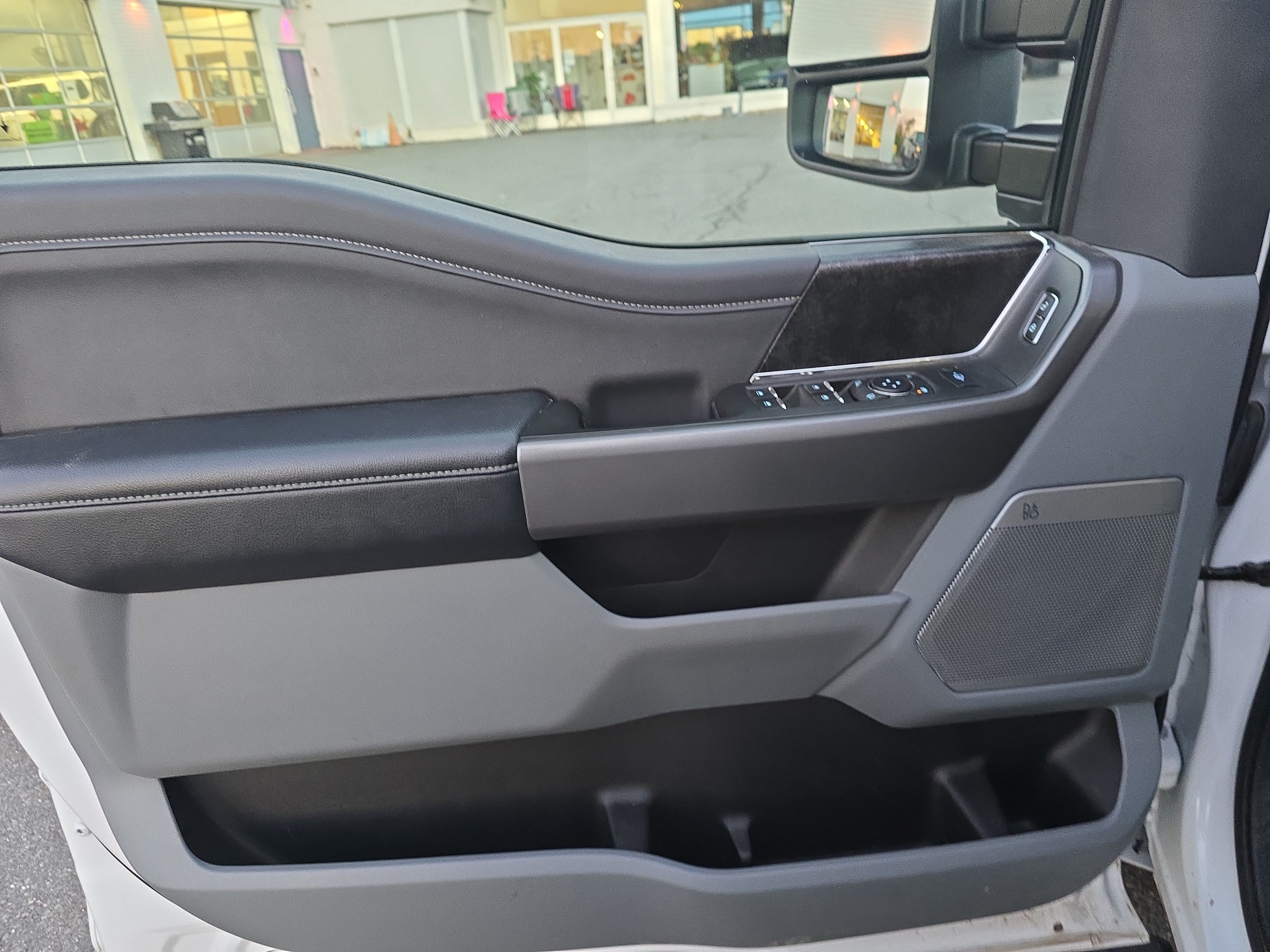 Used 2024 Ford F250 XLT w/ XLT Premium Package AWD/4WD image 19