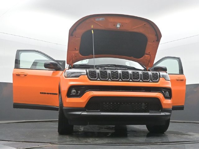 New 2026 Jeep Compass Limited w/ Sun, Sound & Navigation Group AWD/4WD image 58