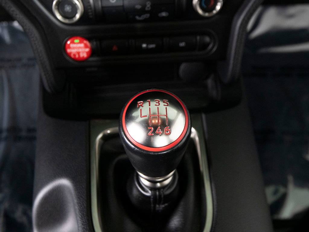 Used 2016 Ford Mustang Shelby GT350R w/ GT350R Equipment Group 920A image 25