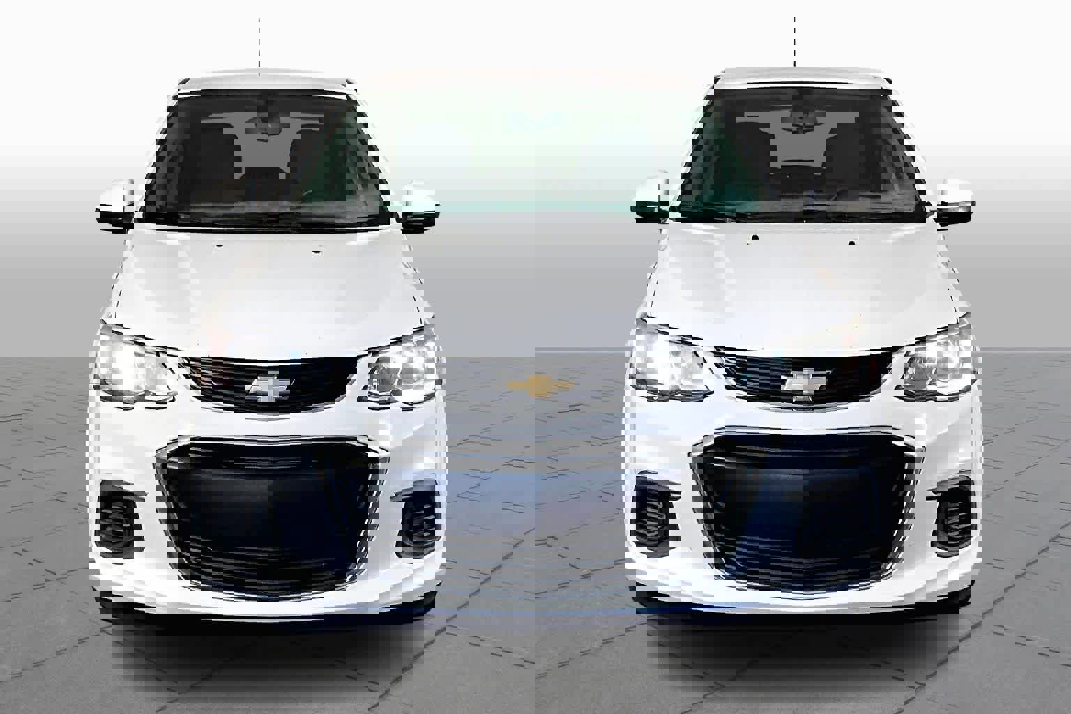 Used 2017 Chevrolet Sonic LS image 3