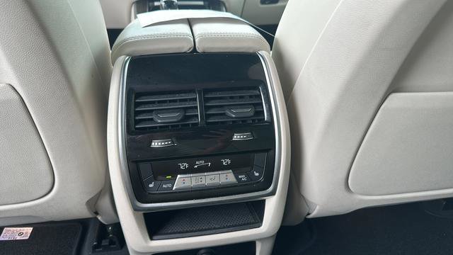 Used 2019 BMW X5 xDrive40i w/ Premium Package 2 AWD/4WD image 23