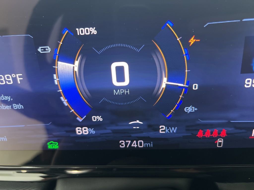 New 2024 Chevrolet Silverado EV RST image 8