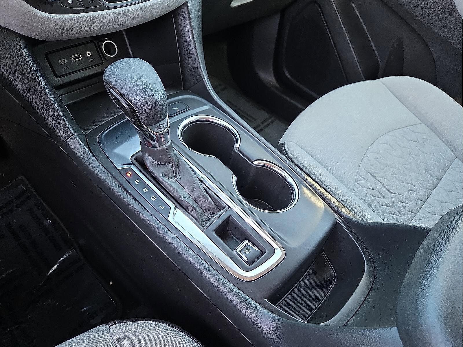 Used 2024 Chevrolet Equinox LT FWD image 25