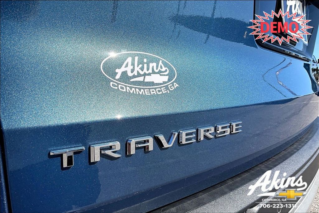 New 2026 Chevrolet Traverse LT w/ Sun and Wheel Package image 14