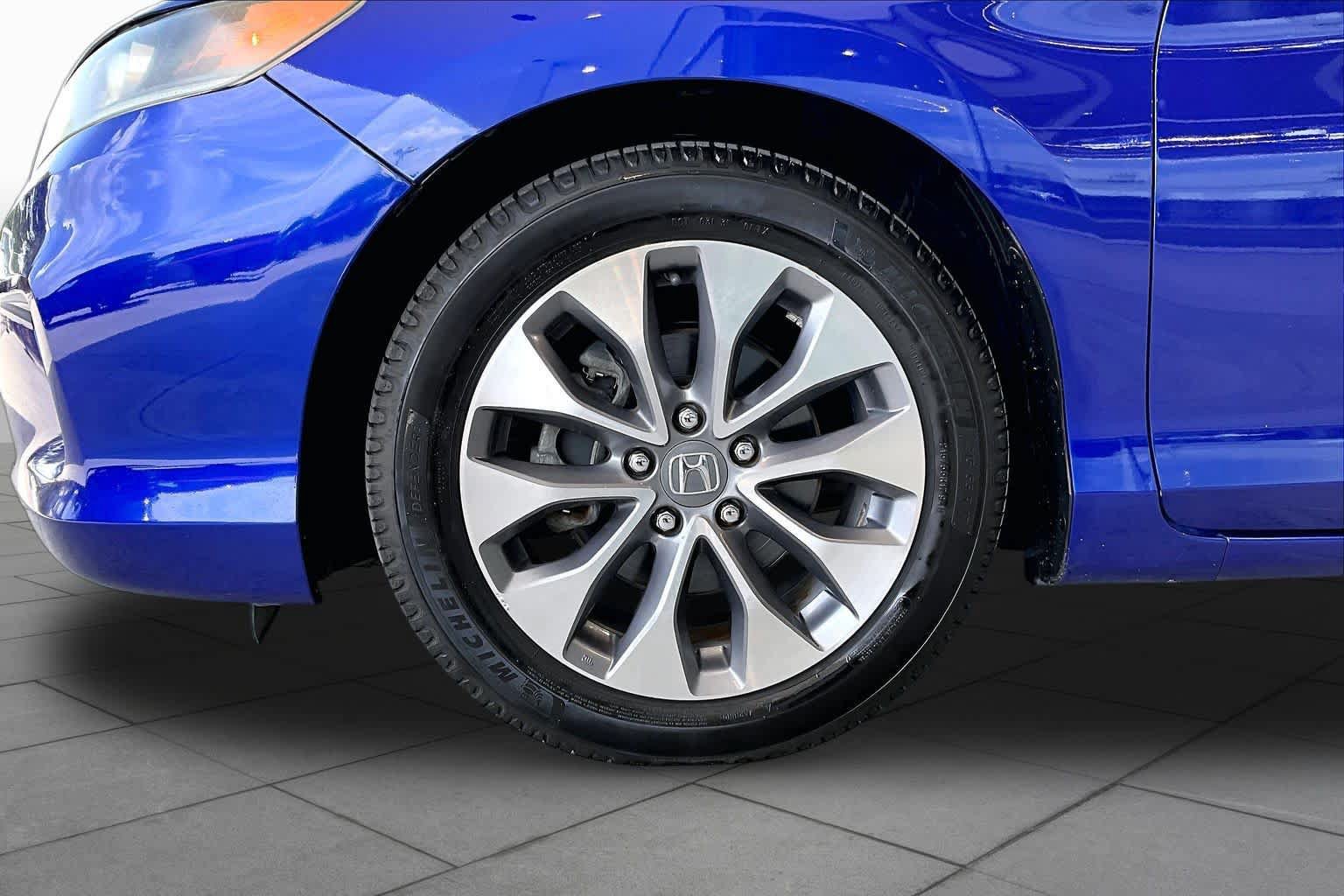 Used 2015 Honda Accord EX image 10