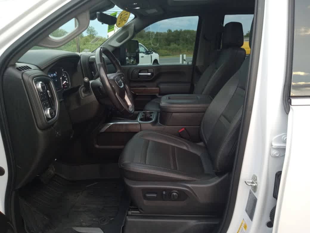 Used 2022 GMC Sierra 2500 Denali w/ Denali Ultimate Package AWD/4WD image 17
